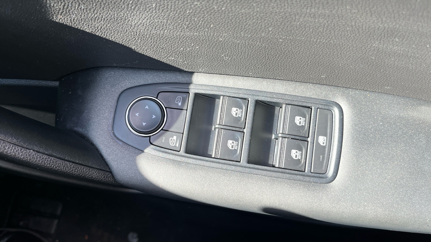 Used Renault Captur 2023 for sale - 78028487: Photo 22