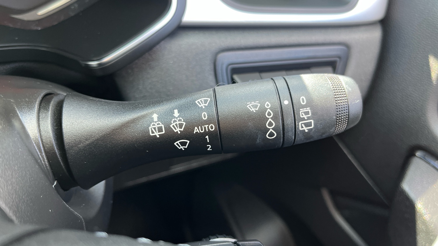 Used Renault Captur 2023 for sale - 78028487: Photo 24