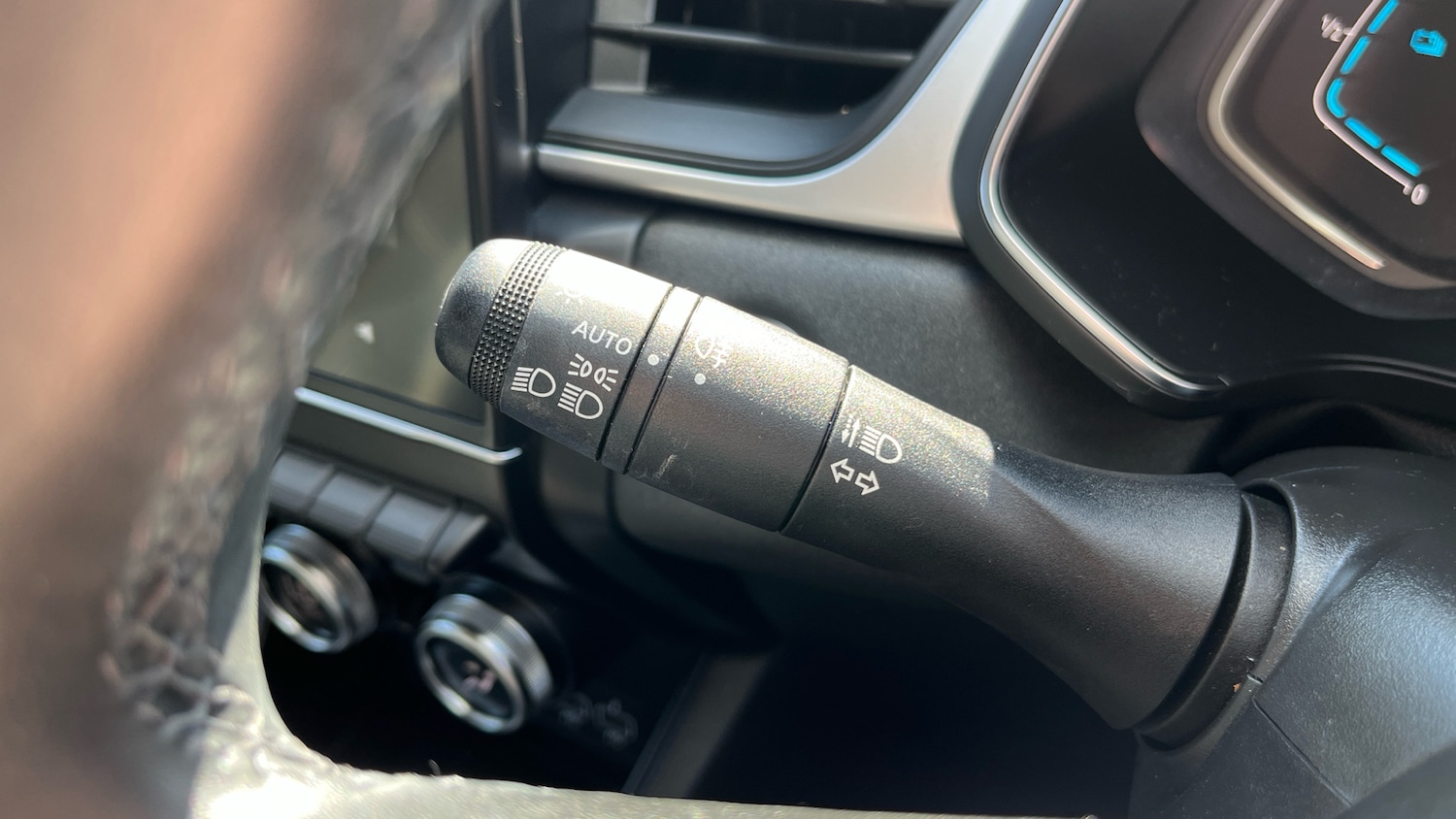 Used Renault Captur 2023 for sale - 78028487: Photo 27