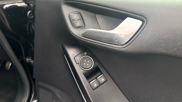 Used Ford Fiesta 2019 for sale - 76232275: Photo 34