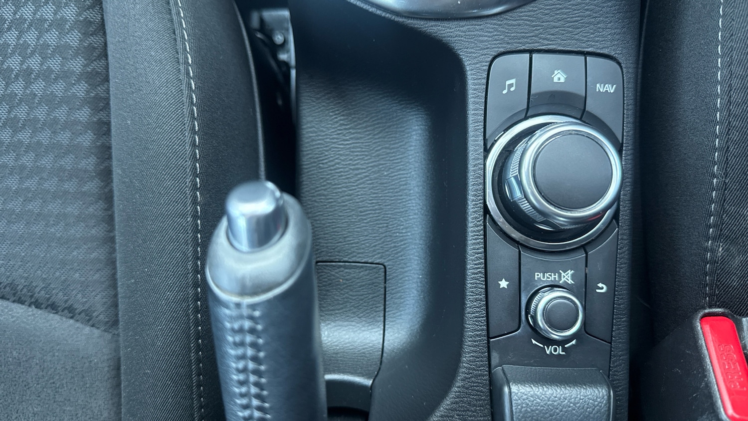 Used Mazda Mazda2 2019 for sale - 77077253: Photo 30