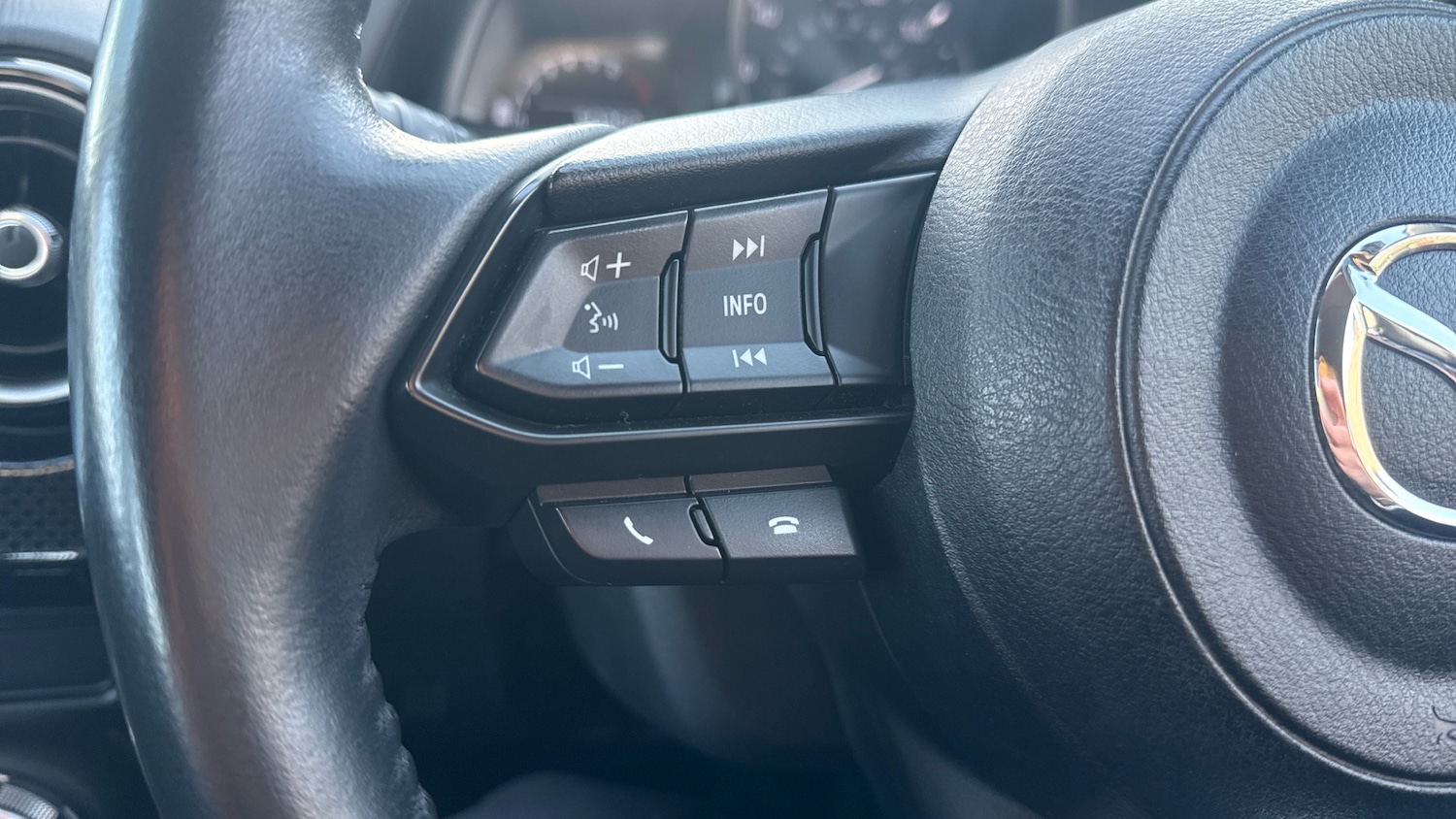 Used Mazda Mazda2 2019 for sale - 77077253: Photo 31