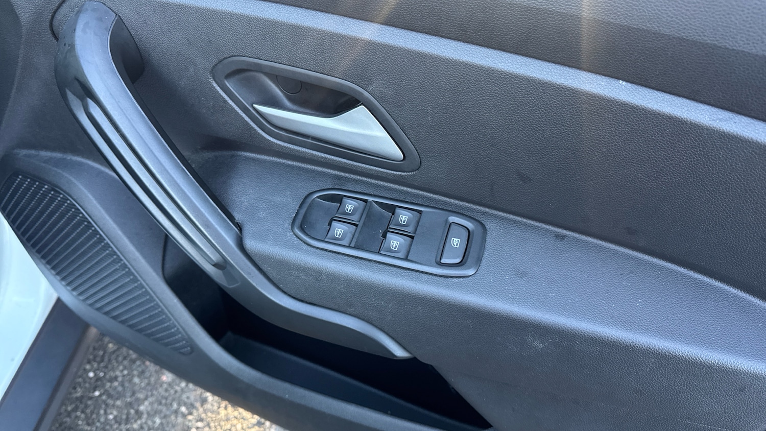 Used Dacia Duster 2023 for sale - 77233937: Photo 25