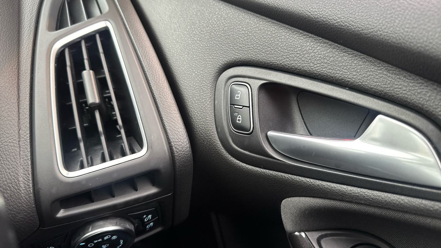 Used Ford Focus 2018 for sale - 77744163: Photo 40