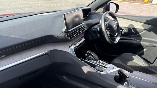 Used Peugeot 3008 2022 for sale - 76181370: Photo 9