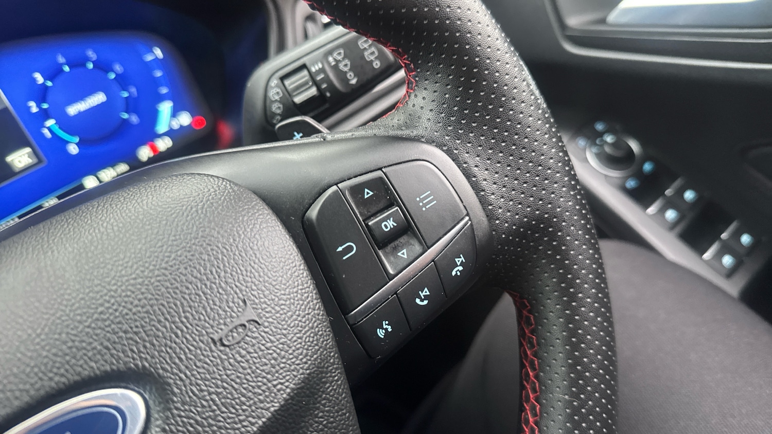 Used Ford Focus 2022 for sale - 76164407: Photo 37