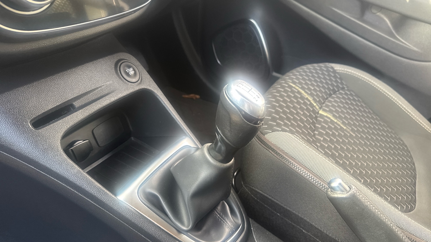 Used Renault Captur 2018 for sale - 76588511: Photo 13