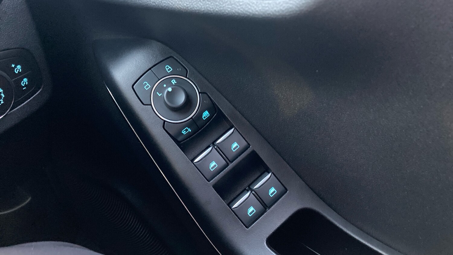 Used Ford Puma 2023 for sale - 76853671: Photo 38