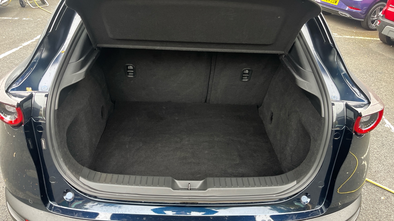 Used Mazda CX-30 2024 for sale - 76255281: Photo 4