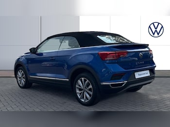 Used Volkswagen T-Roc 2021 for sale - 75556015: Photo