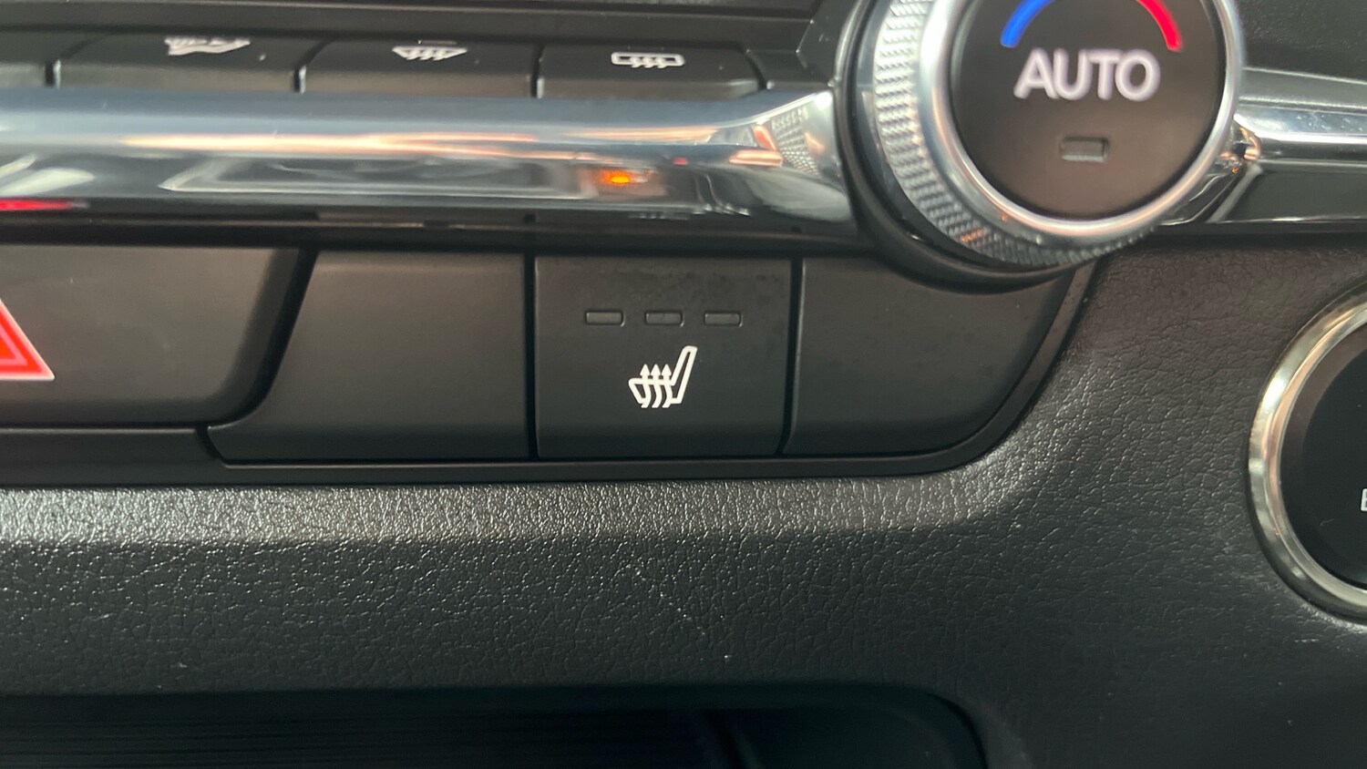 Used Mazda CX-30 2025 for sale - 77530188: Photo 30