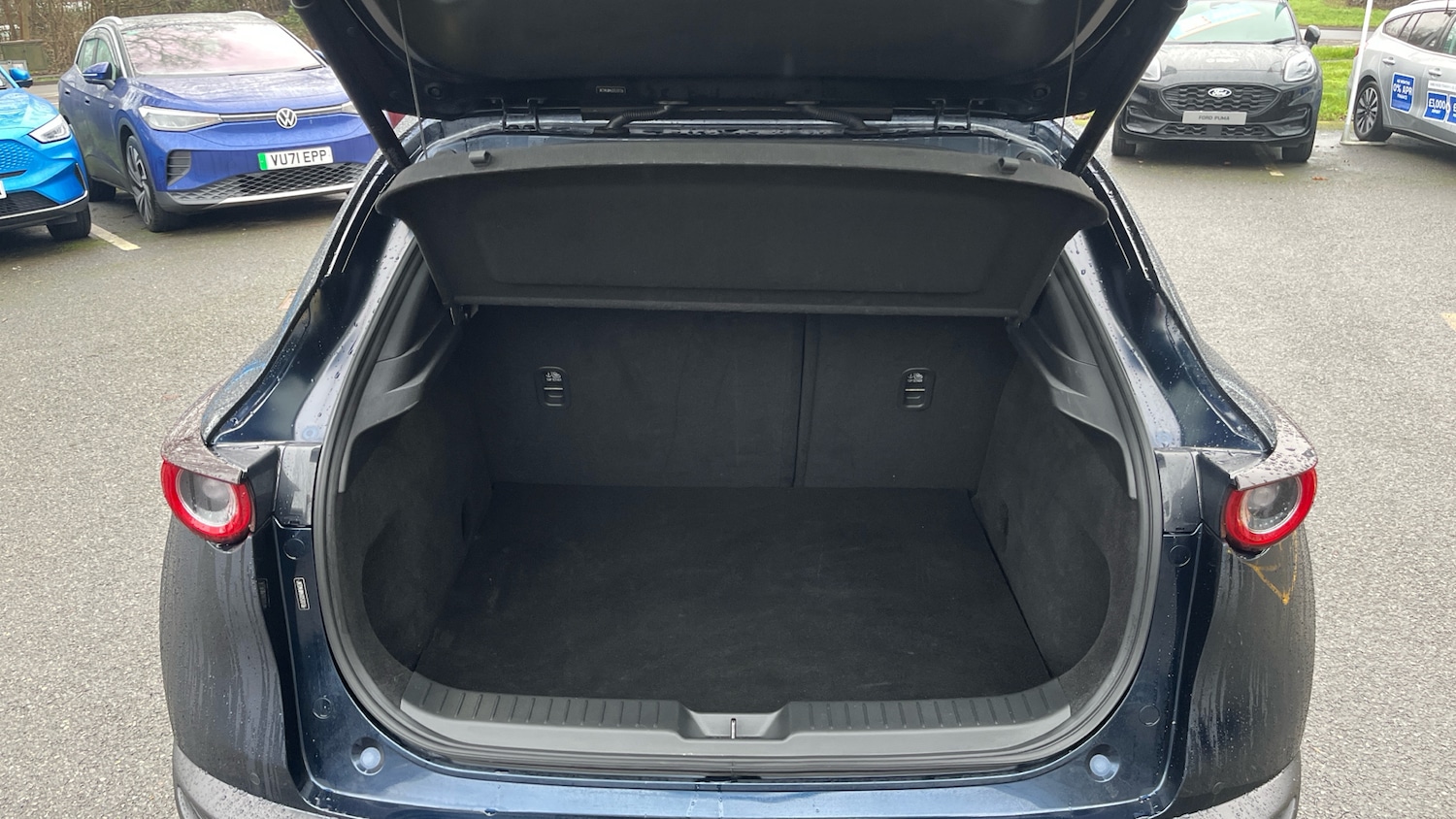 Used Mazda CX-30 2025 for sale - 77530188: Photo 4