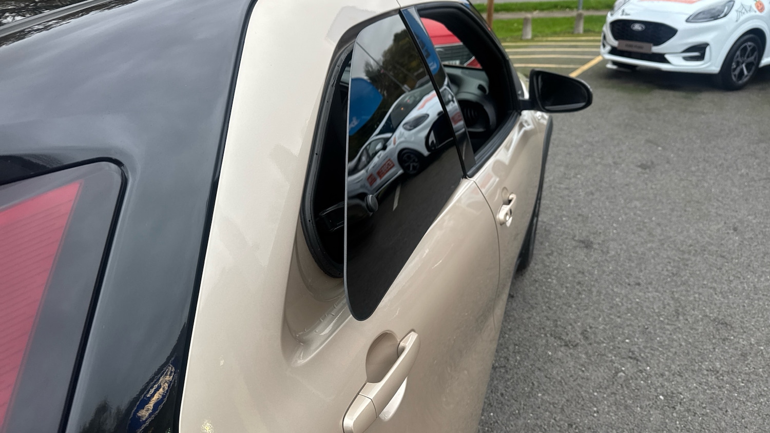 Used Toyota Aygo X 2023 for sale - 76464355: Photo 25