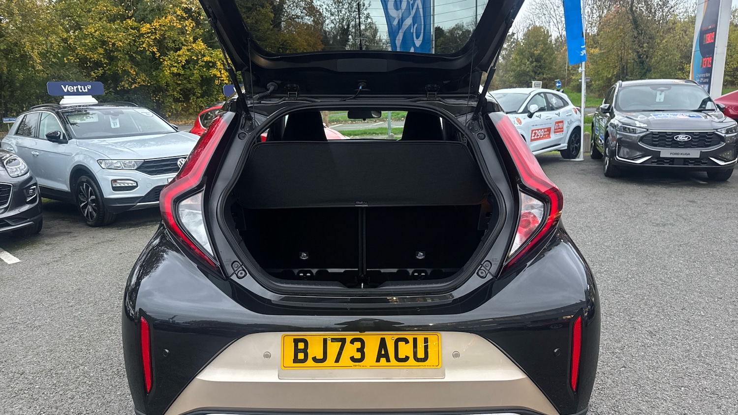 Used Toyota Aygo X 2023 for sale - 76464355: Photo 4