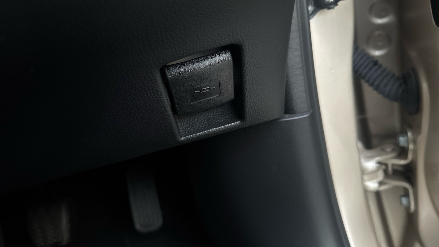 Used Toyota Aygo X 2023 for sale - 76464355: Photo 52