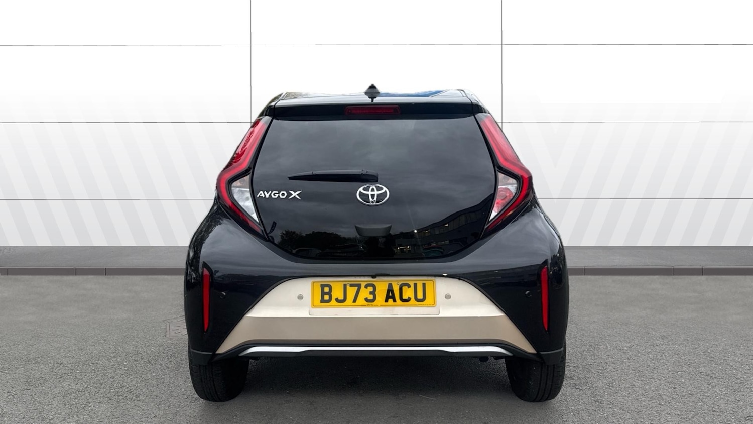 Used Toyota Aygo X 2023 for sale - 76464355: Photo 6
