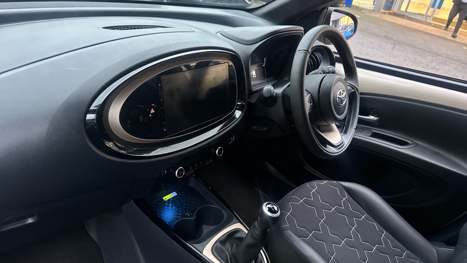 Used Toyota Aygo X 2023 for sale - 76464355: Photo 9