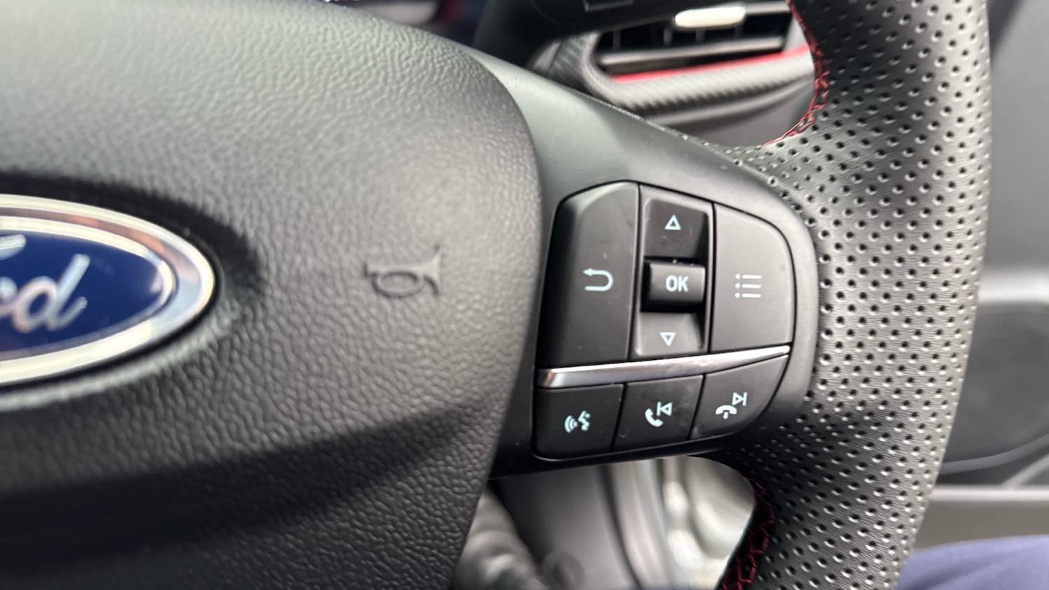 Used Ford Puma 2023 for sale - 76299281: Photo 40