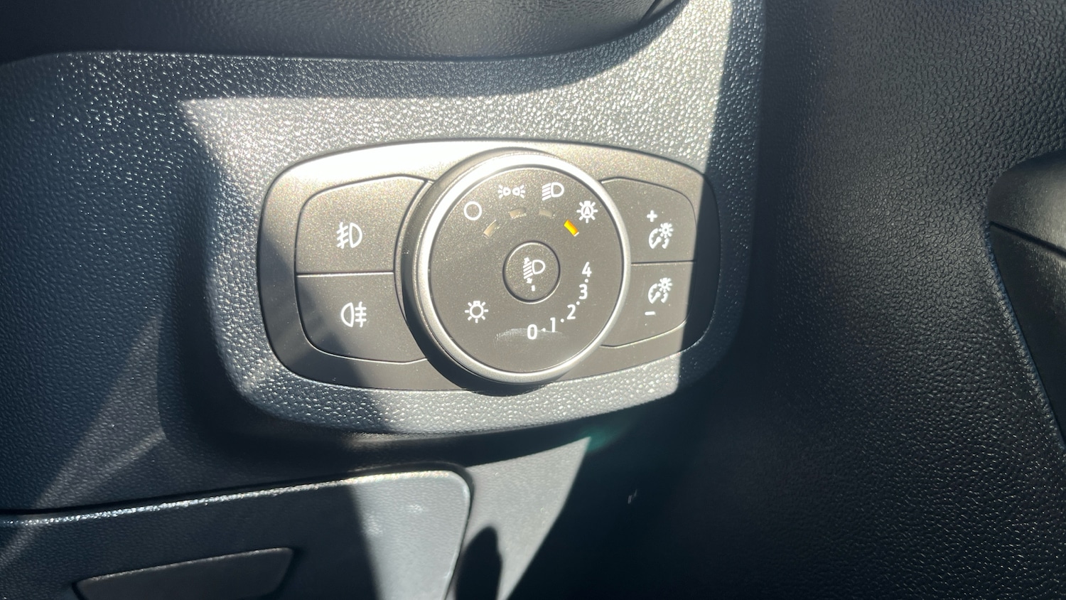 Used Ford Fiesta 2020 for sale - 77983563: Photo 22