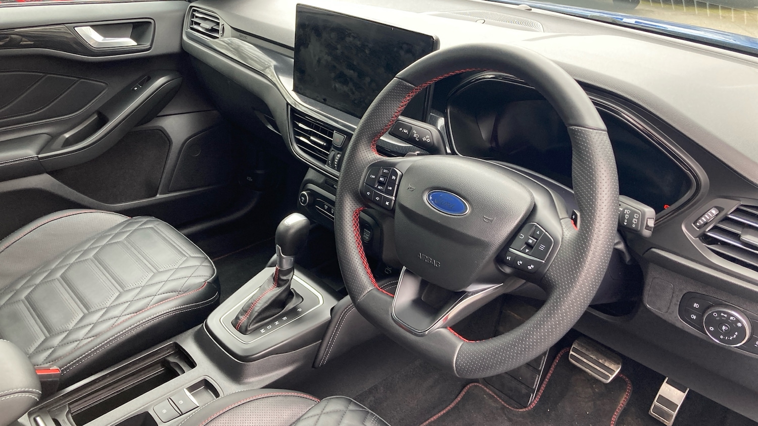 Used Ford Focus 2023 for sale - 78010953: Photo 11