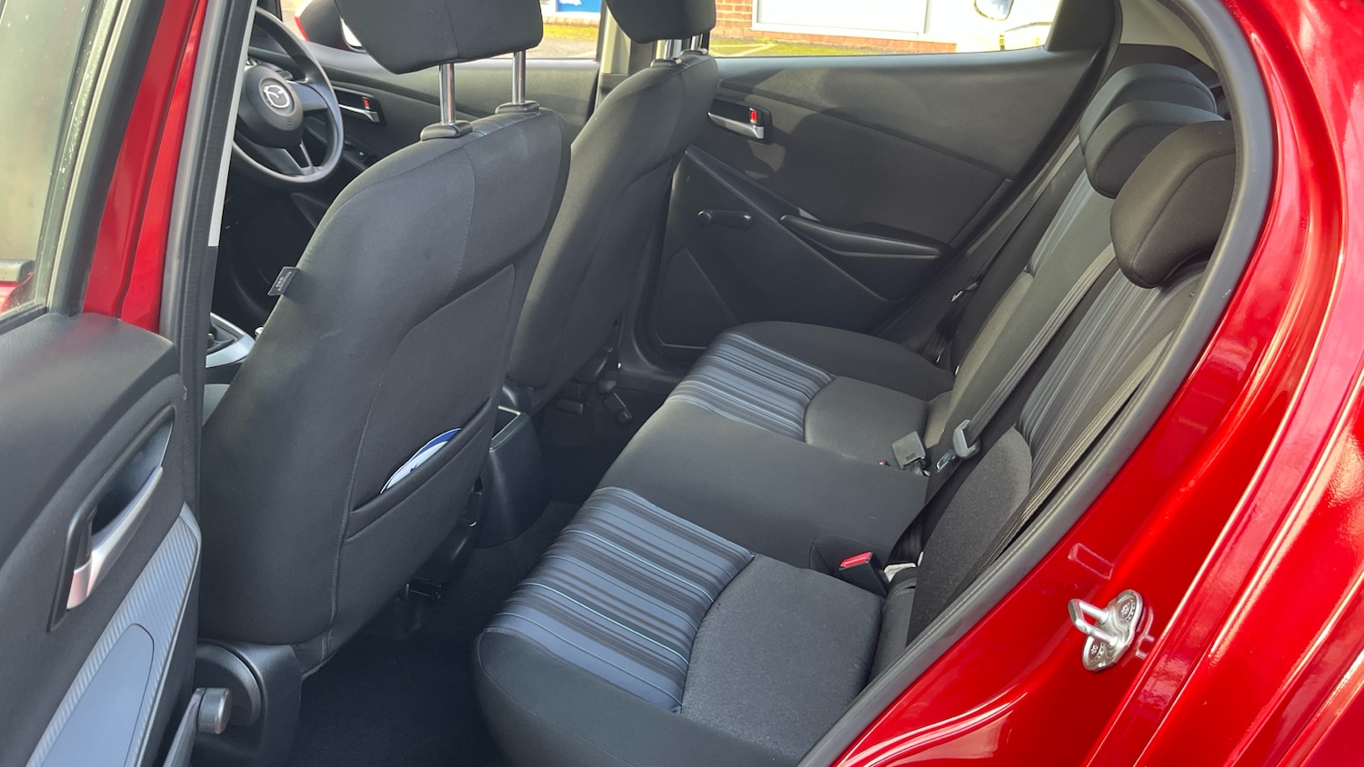Used Mazda Mazda2 2016 for sale - 77639992: Photo 16
