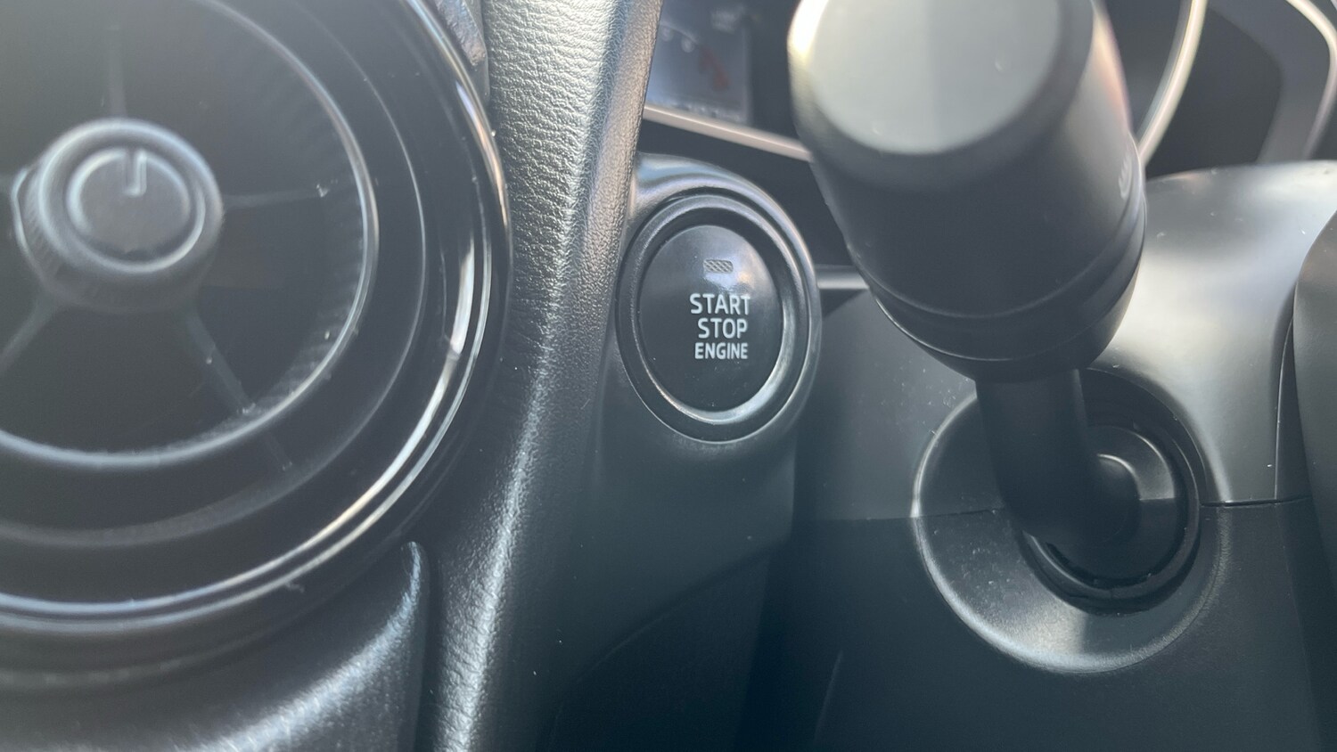 Used Mazda Mazda2 2016 for sale - 77639992: Photo 27