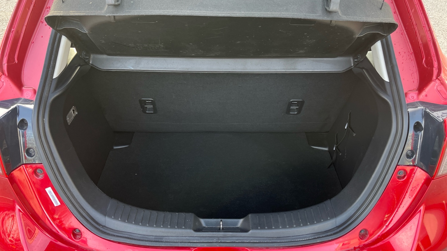 Used Mazda Mazda2 2016 for sale - 77639992: Photo 4