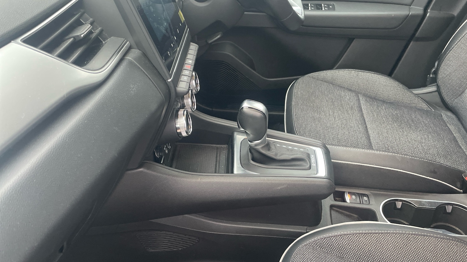 Used Renault Captur 2022 for sale - 77375769: Photo 13