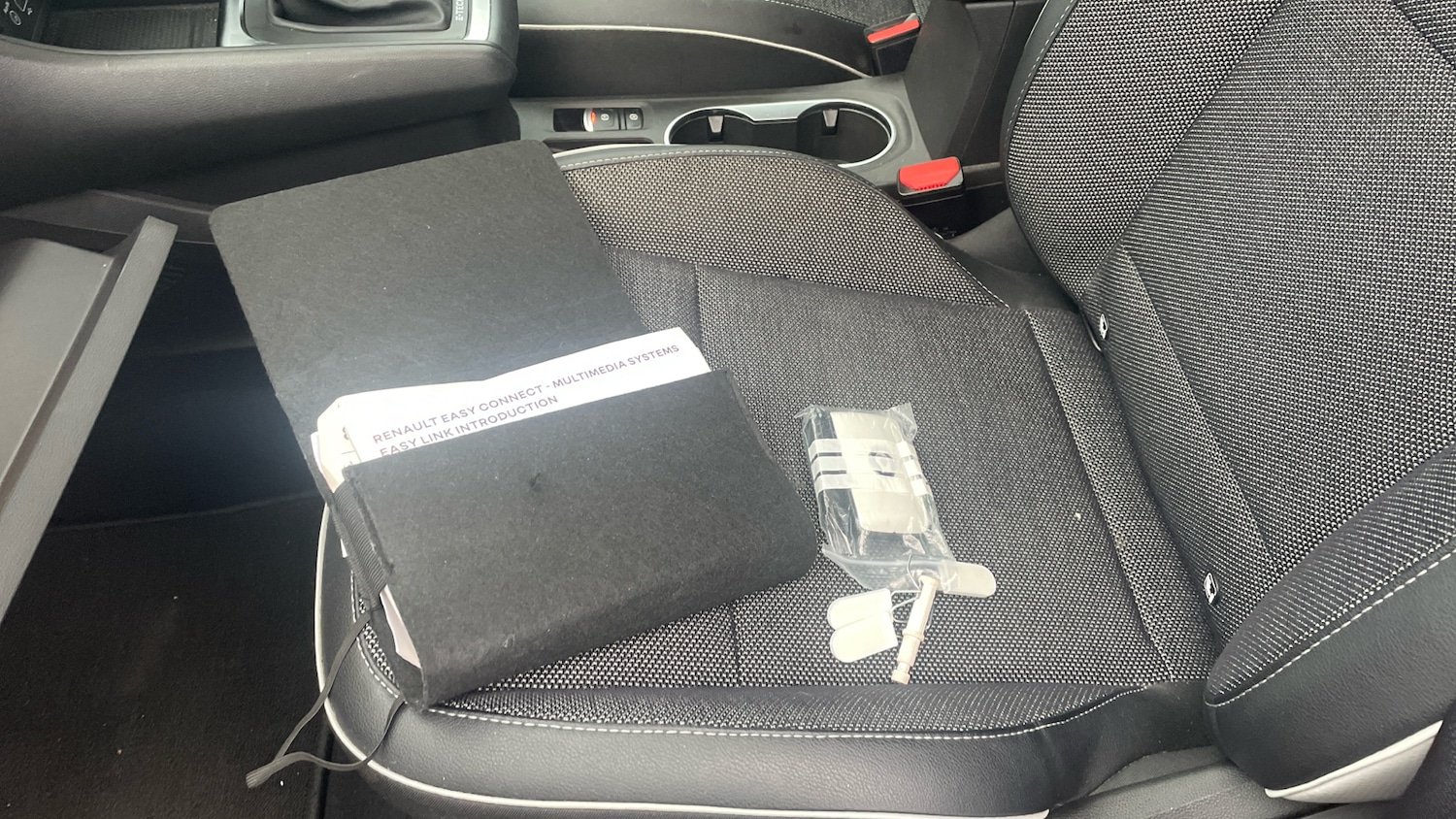 Used Renault Captur 2022 for sale - 77375769: Photo 19