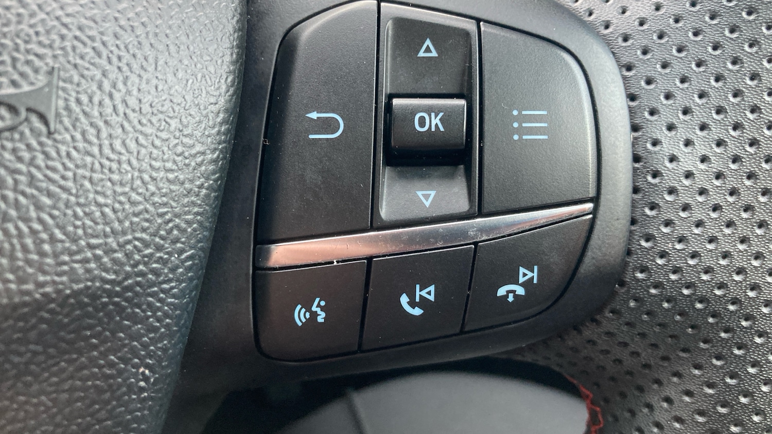 Used Ford Puma 2023 for sale - 77135656: Photo 31