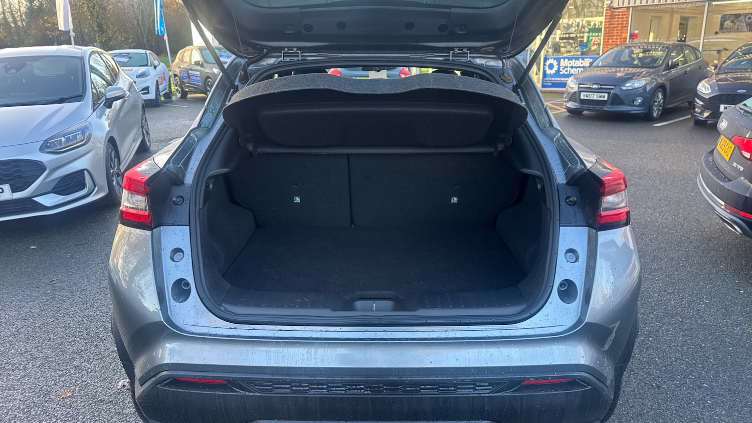 Used Nissan Juke 2020 for sale - 76777937: Photo 4