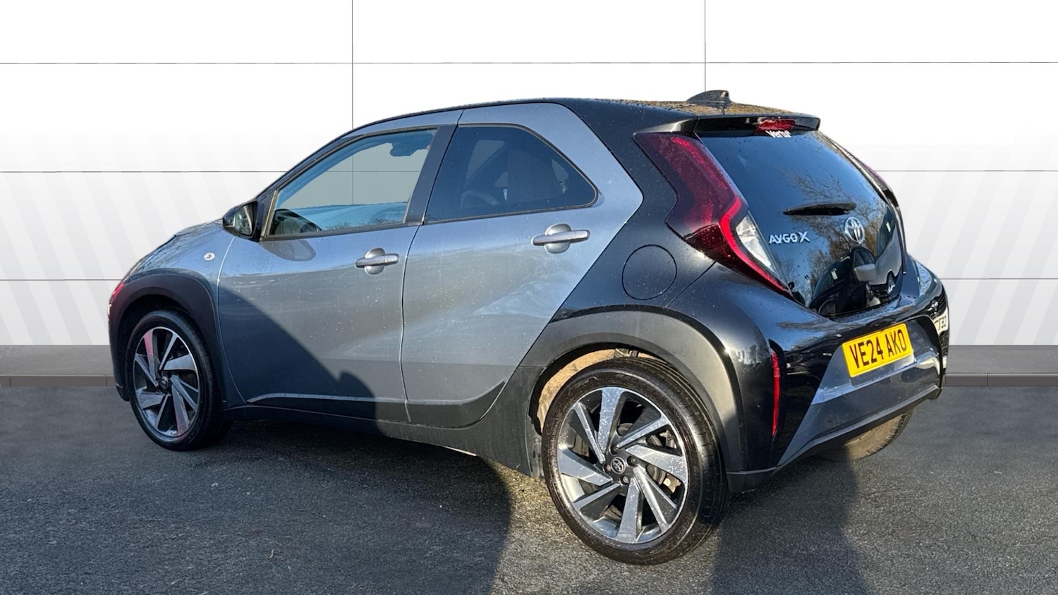 Used Toyota Aygo X 2024 for sale - 77086472: Photo 2