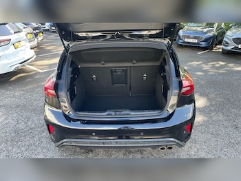Used Ford Focus 2023 for sale - 78592934: Photo