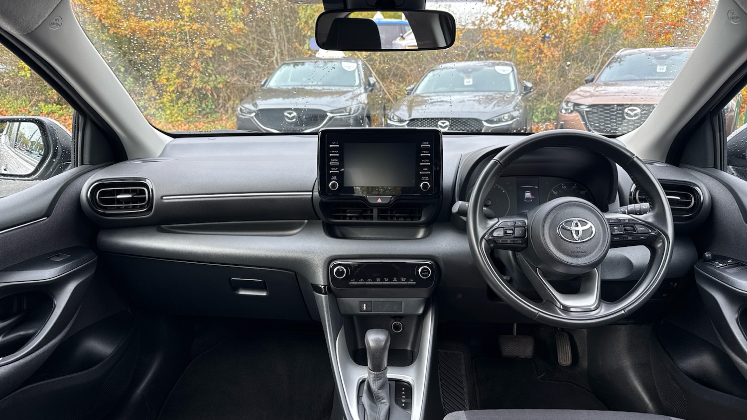 Used Toyota Yaris 2022 for sale - 76413236: Photo 10