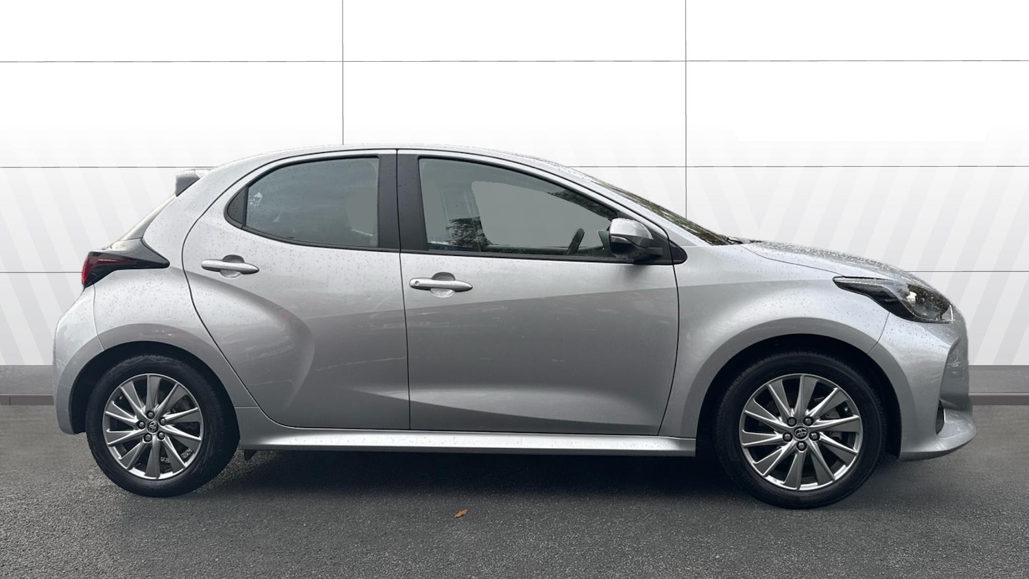 Used Toyota Yaris 2022 for sale - 76413236: Photo 5