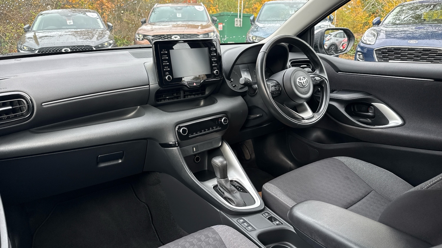 Used Toyota Yaris 2022 for sale - 76413236: Photo 9