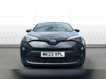 Used Toyota C-HR 2023 for sale - 78967742: Photo
