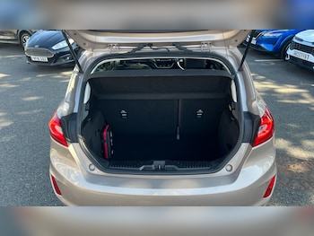 Used Ford Fiesta 2018 for sale - 79399078: Photo
