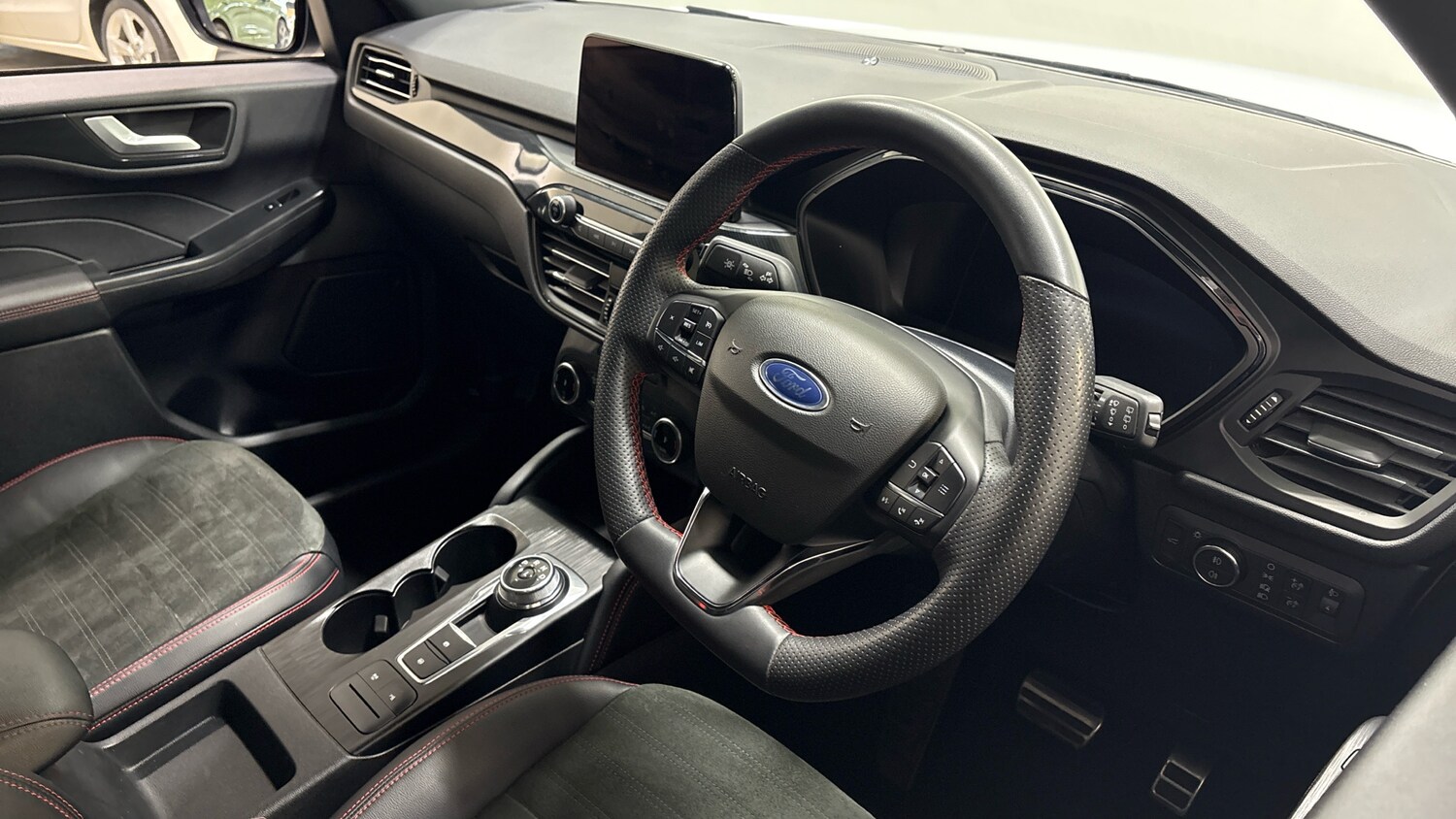 Used Ford Kuga 2023 for sale - 77998255: Photo 11