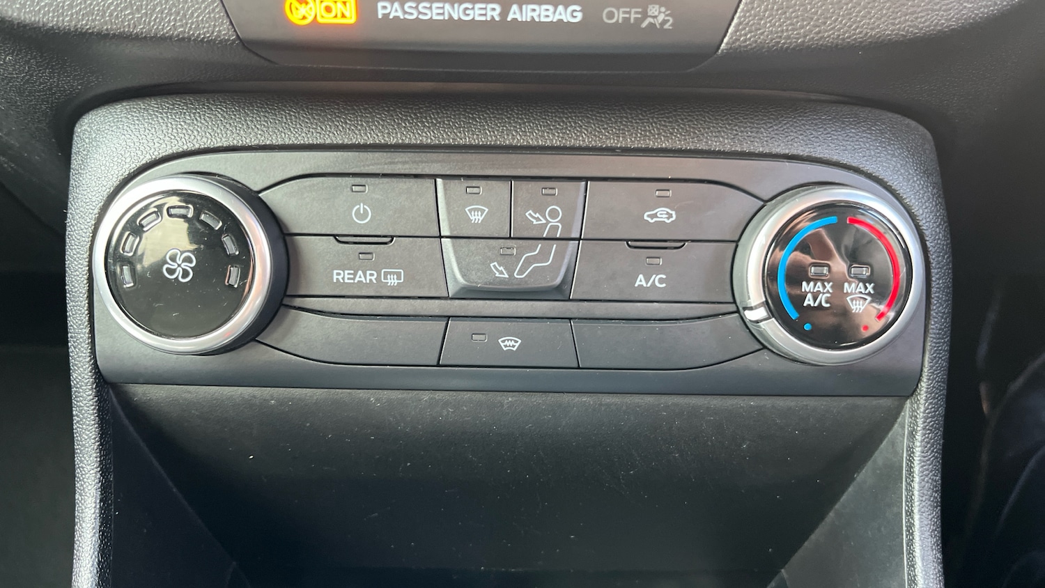 Used Ford Fiesta 2017 for sale - 77844560: Photo 30