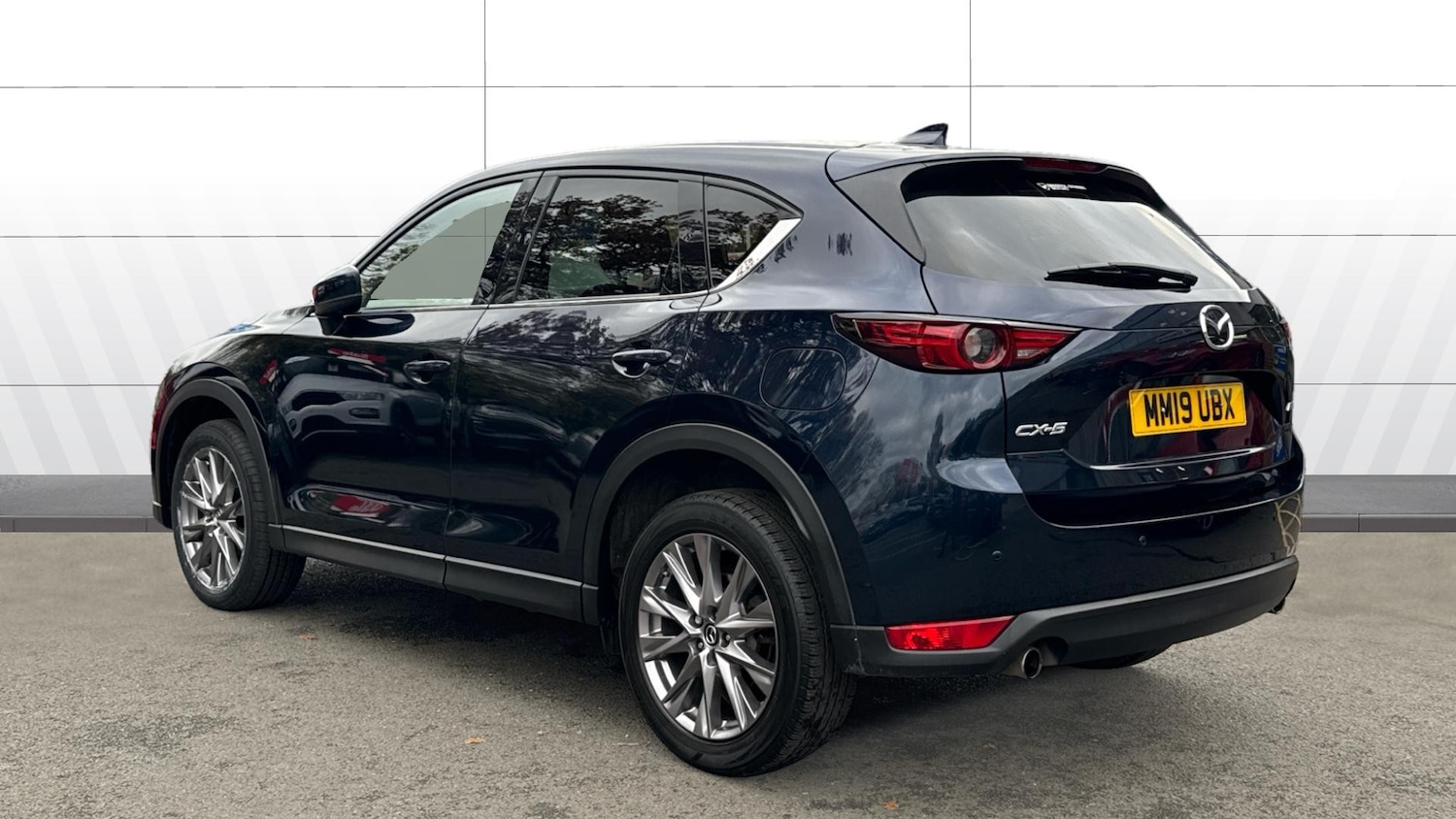 Used Mazda CX-5 2019 for sale - 76507287: Photo 2