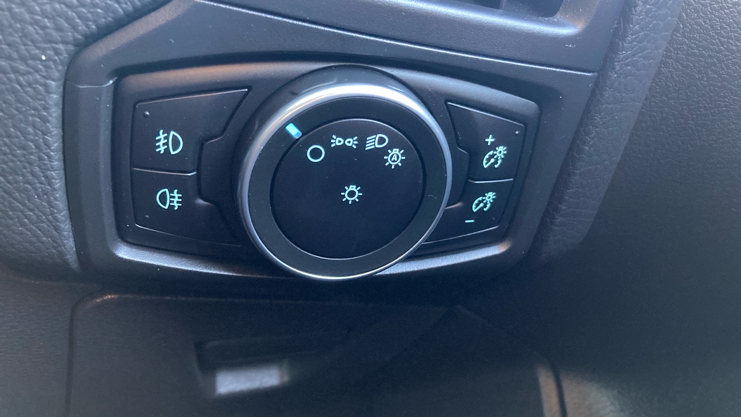 Used Ford Focus 2016 for sale - 76777938: Photo 45