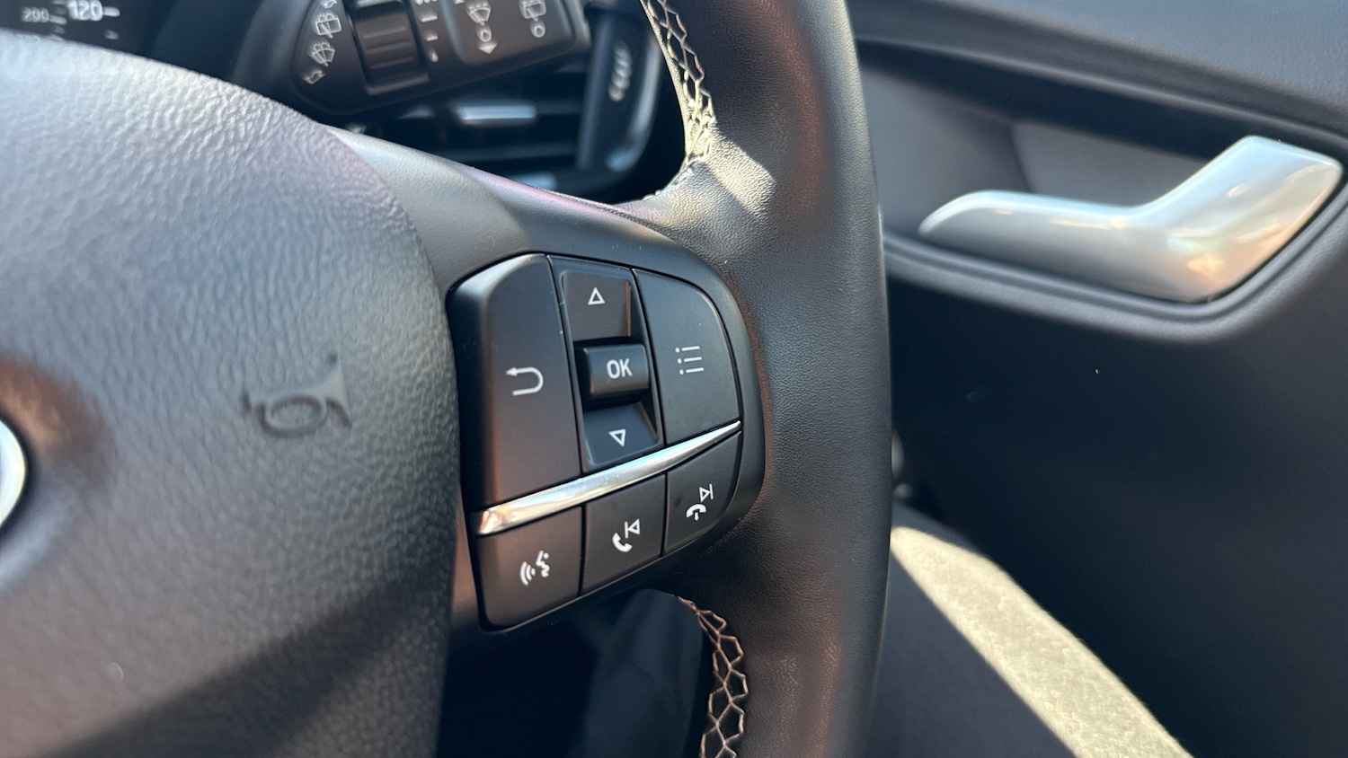 Used Ford Puma 2023 for sale - 78028479: Photo 38