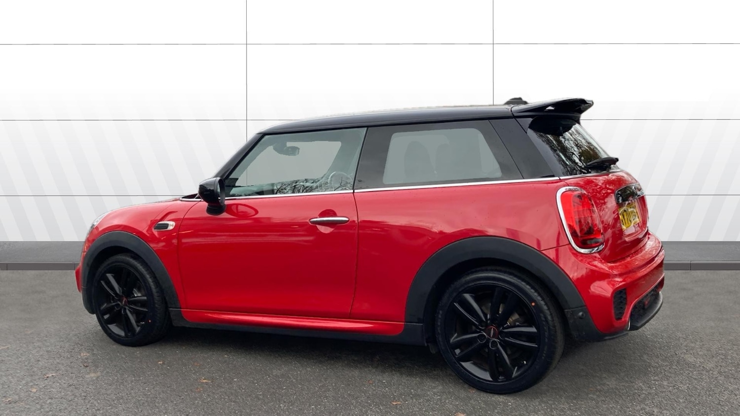 Used MINI Hatch 2020 for sale - 76554115: Photo 2