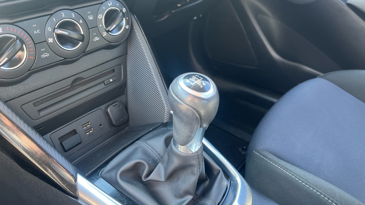 Used Mazda Mazda2 2017 for sale - 77968513: Photo 13