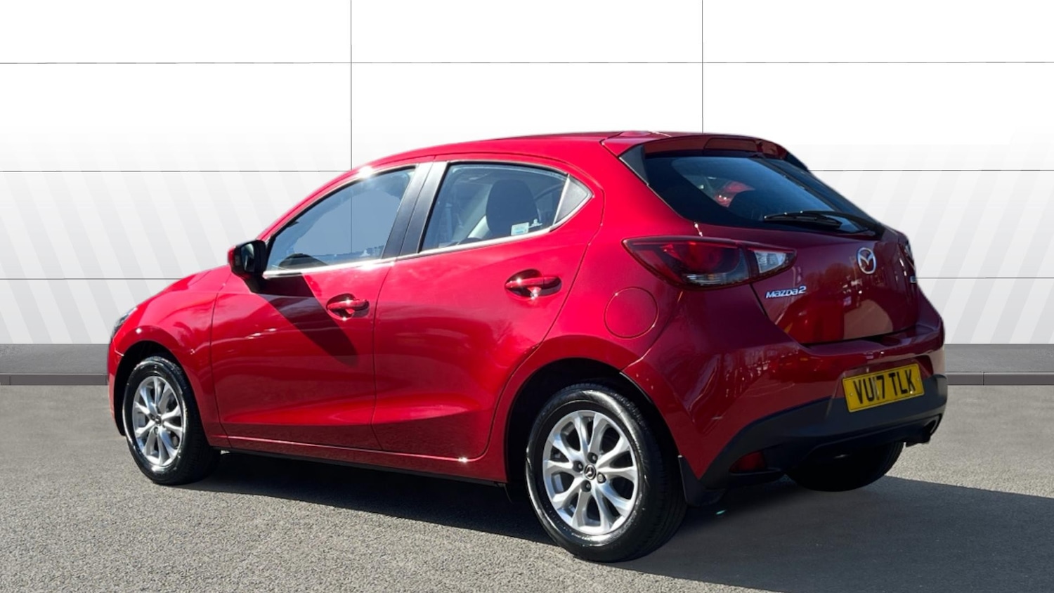 Used Mazda Mazda2 2017 for sale - 77968513: Photo 2