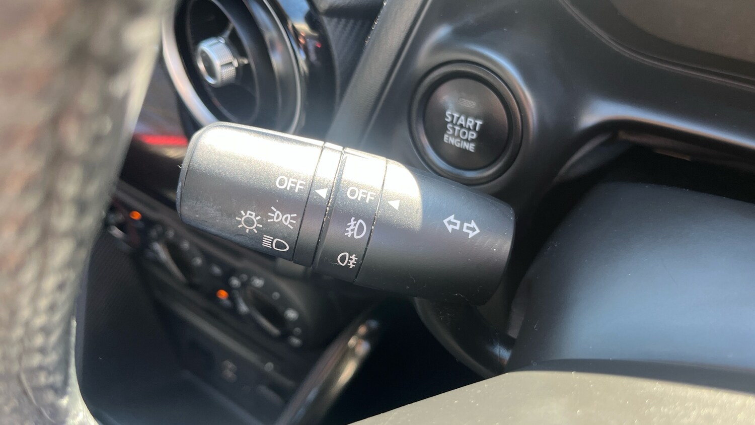 Used Mazda Mazda2 2017 for sale - 77968513: Photo 24