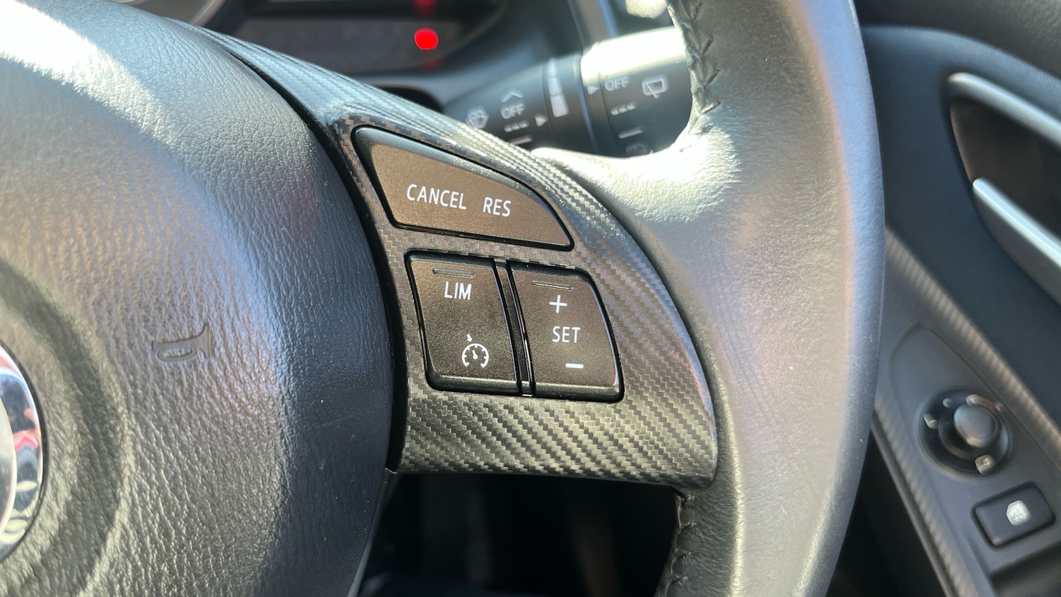 Used Mazda Mazda2 2017 for sale - 77968513: Photo 25