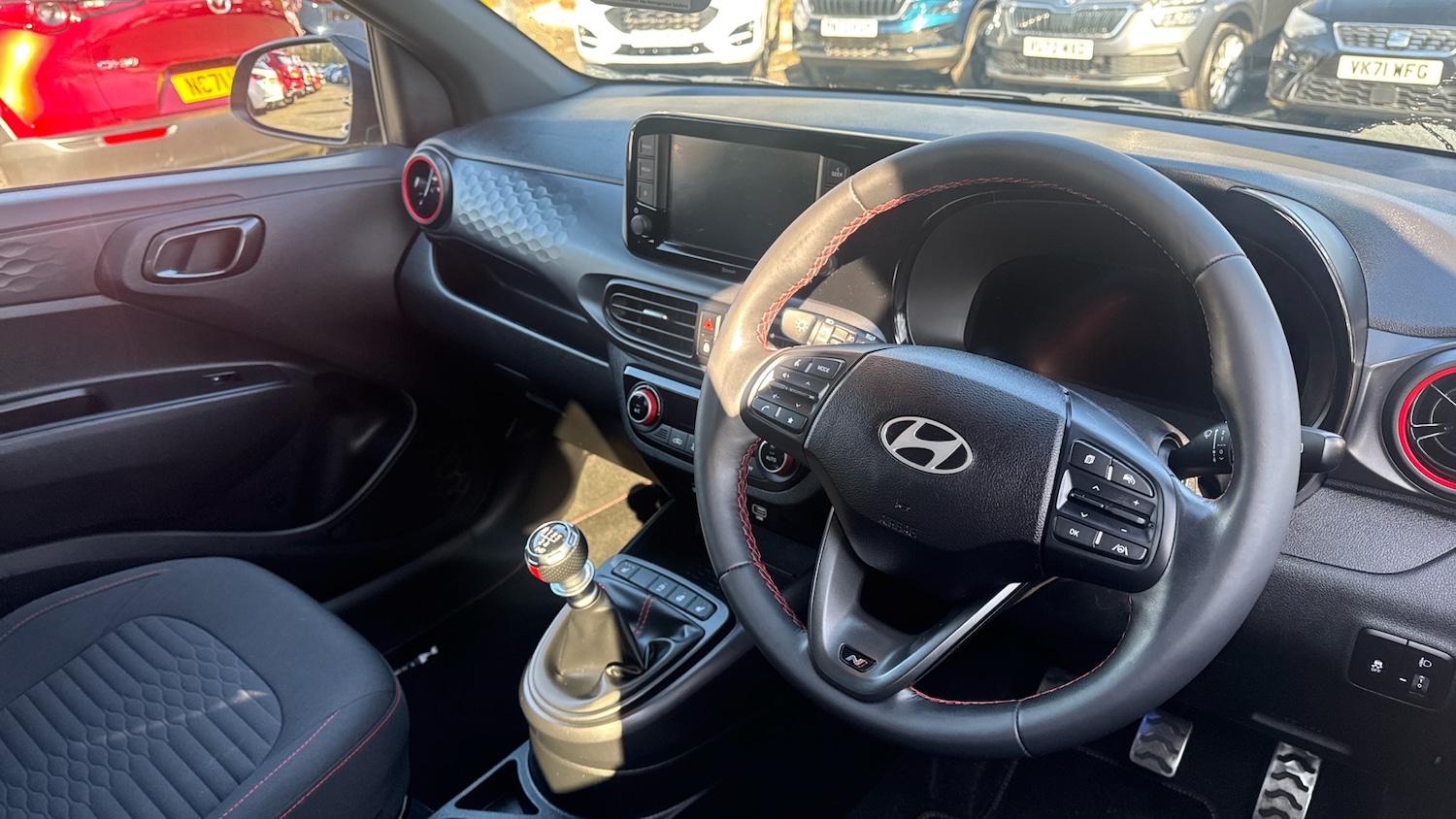 Used Hyundai i10 2023 for sale - 77963078: Photo 11