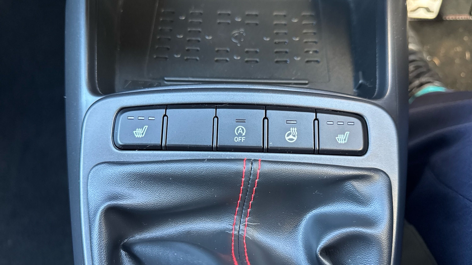 Used Hyundai i10 2023 for sale - 77963078: Photo 32